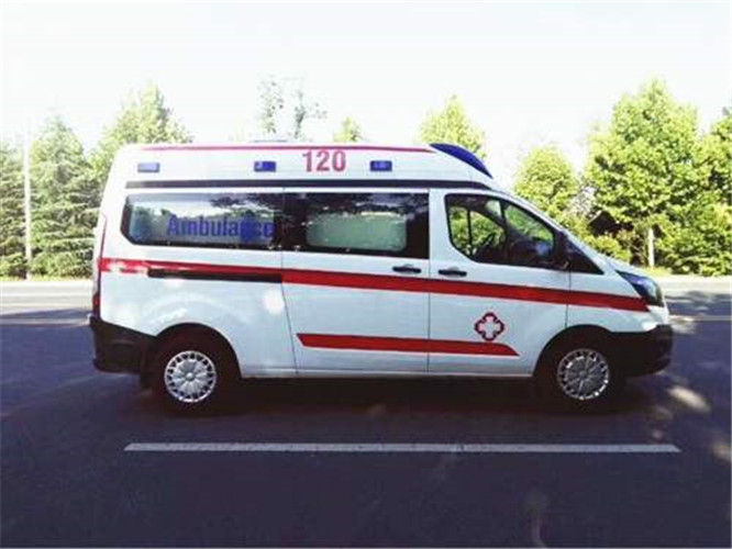 感城镇救护车出租服务案例6
