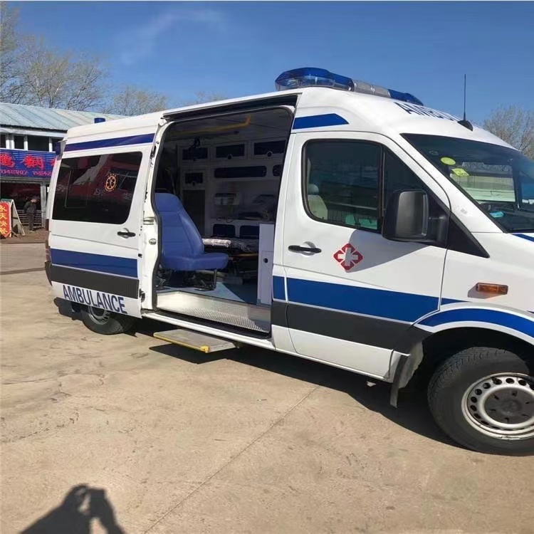 感城镇私人长途救护车出租转院回家