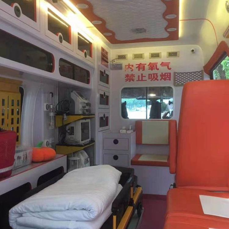 感城镇癌症租赁救护车转运：为生命护航的科技与人文关怀