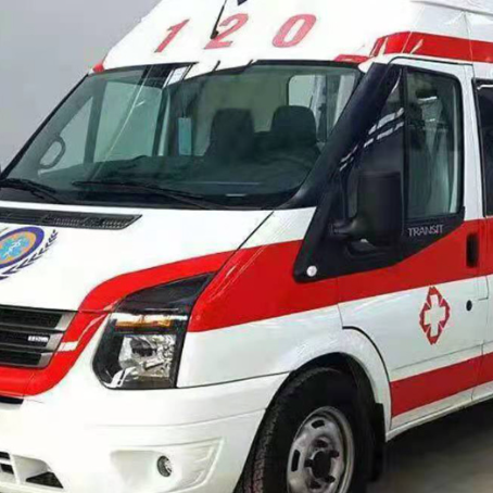 感城镇非急救护送病人转院租赁救护车的优缺点对比